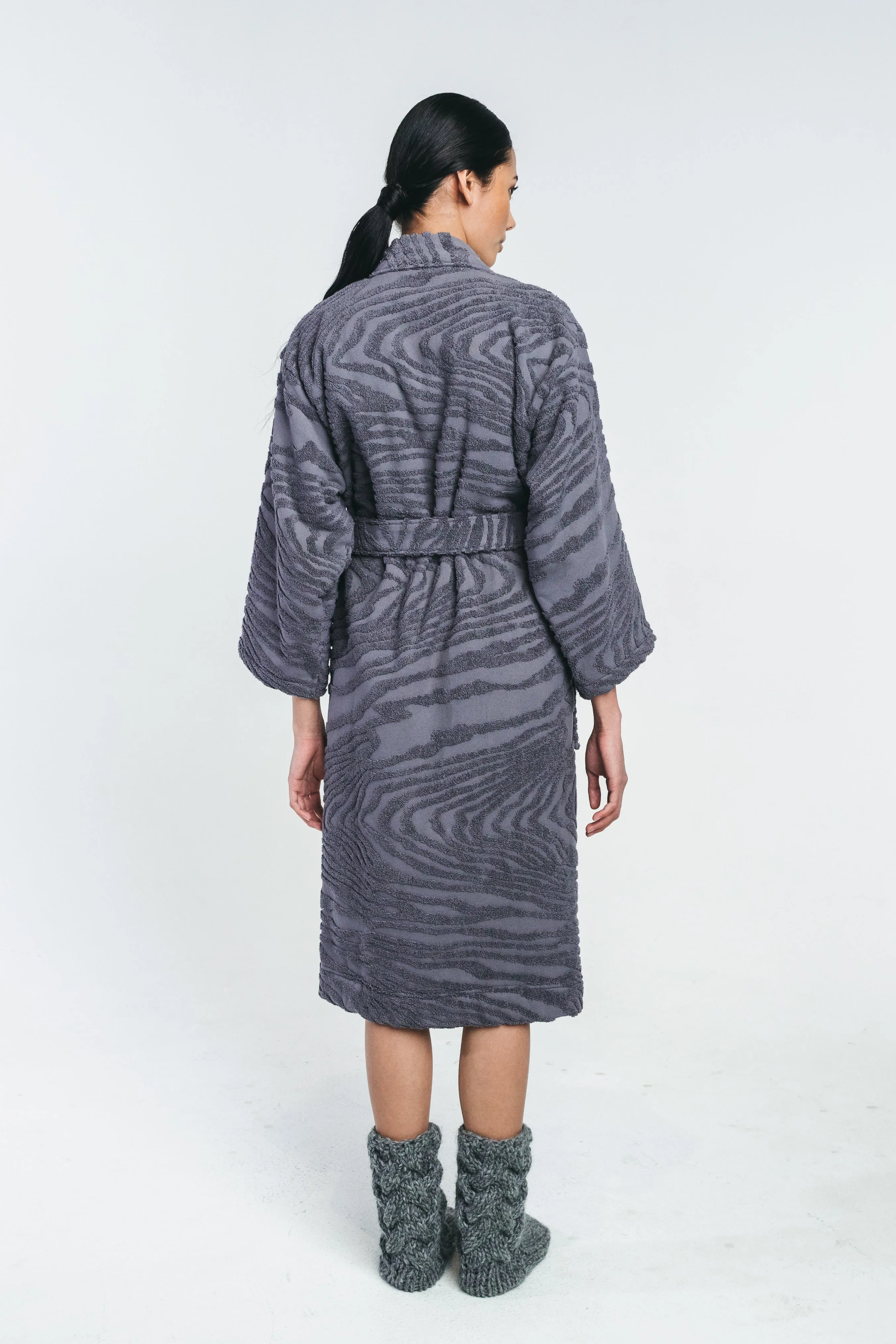 KAARNA bathrobe in grey