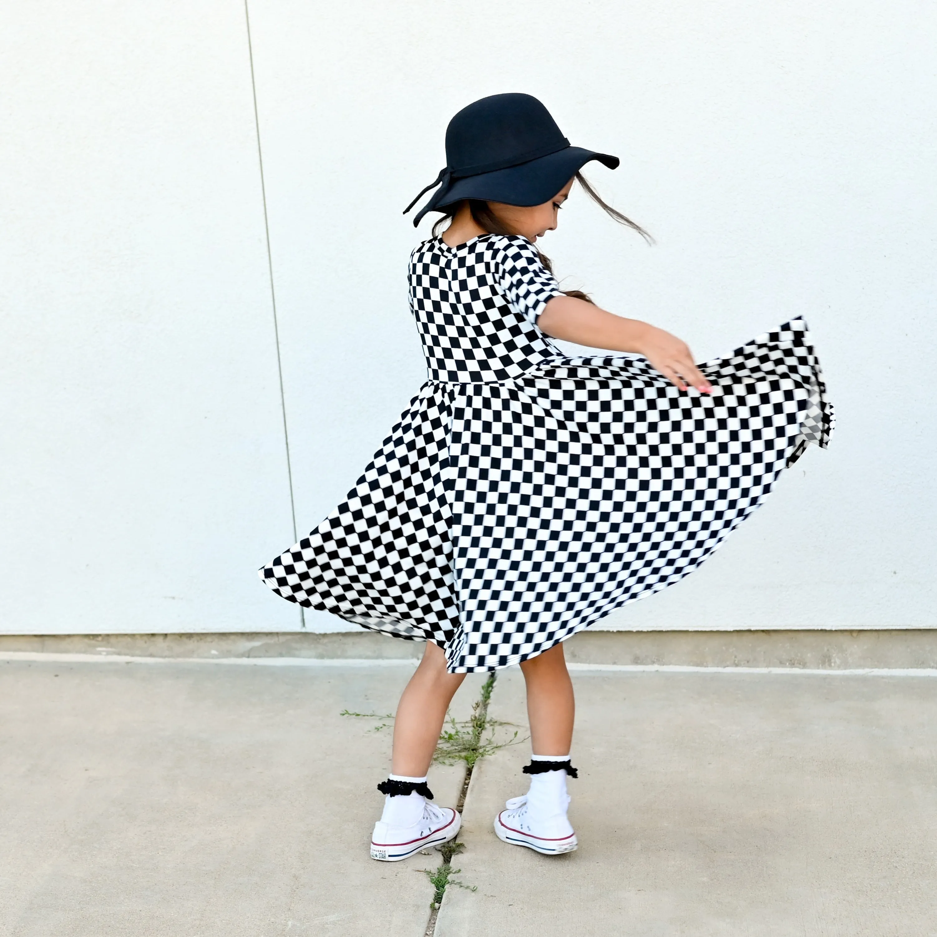 MID SLEEVE TWIRL DRESS- B W Check