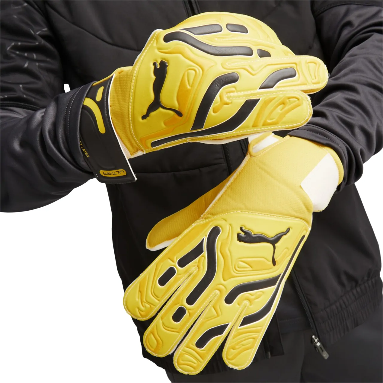 Puma goalkeeper glove Ultra Play RC 041862-04 yellow black