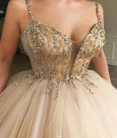 Unique Spaghetti Straps V Neck Beads Ball Gown Tulle Prom Dresses Quinceanera Dresses