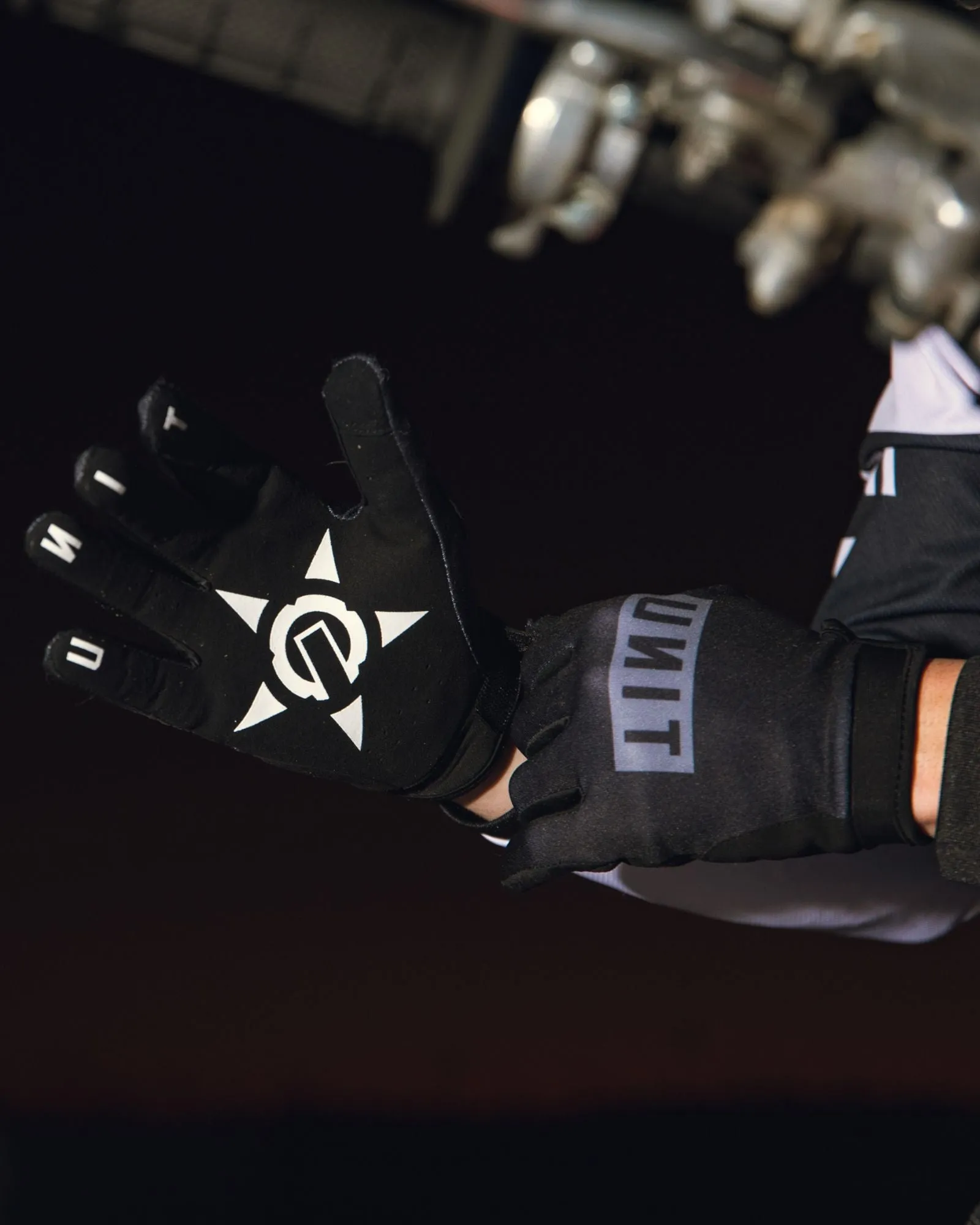 UNIT Dual Gloves